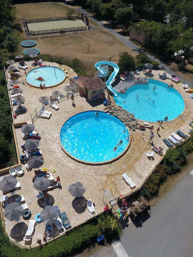 Europe Tents Camping Le Clou Meynard ภายนอก รูปภาพ